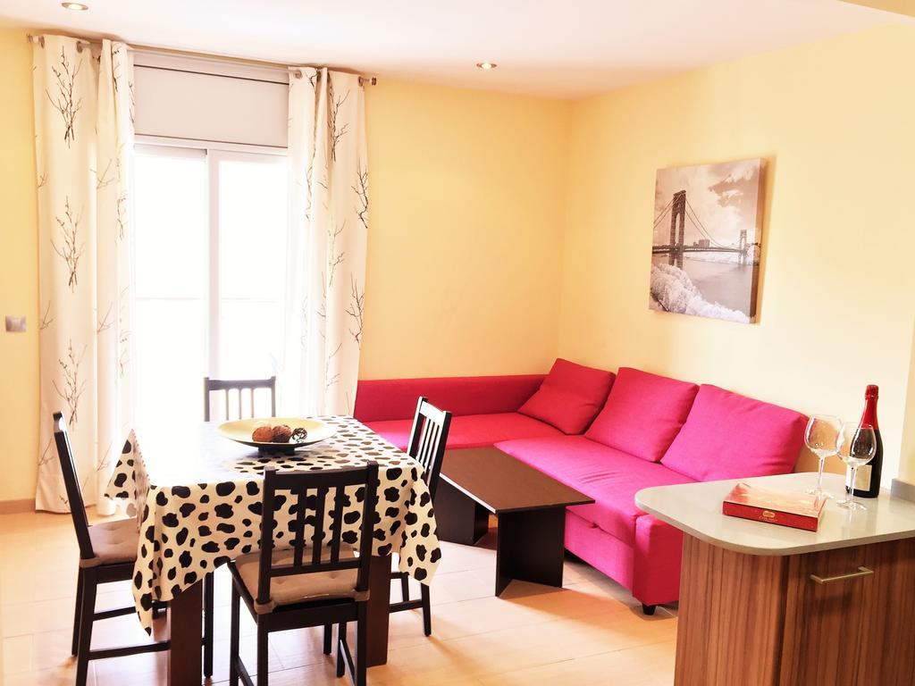 Lloret Beach Apartments Lloret de Mar Szoba fotó